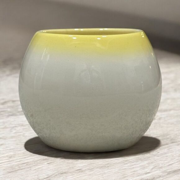 Vintage Brock of California Pottery 1950’s Yellow Trim Small Jar w/ Rooster - Picture 3 of 6